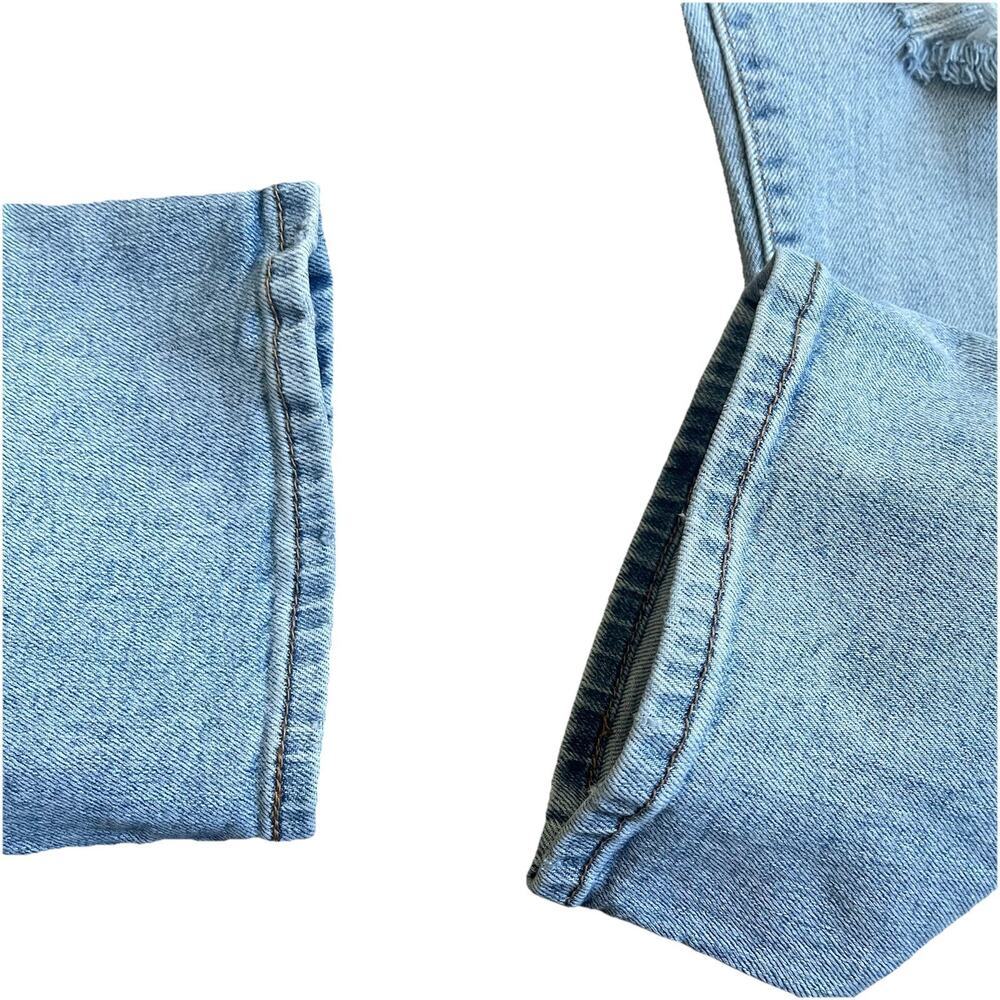 Levi's Women Wedgie Straight 31 Light Wash Distressed High Rise Button Fly Jeans - Picture 3 of 7